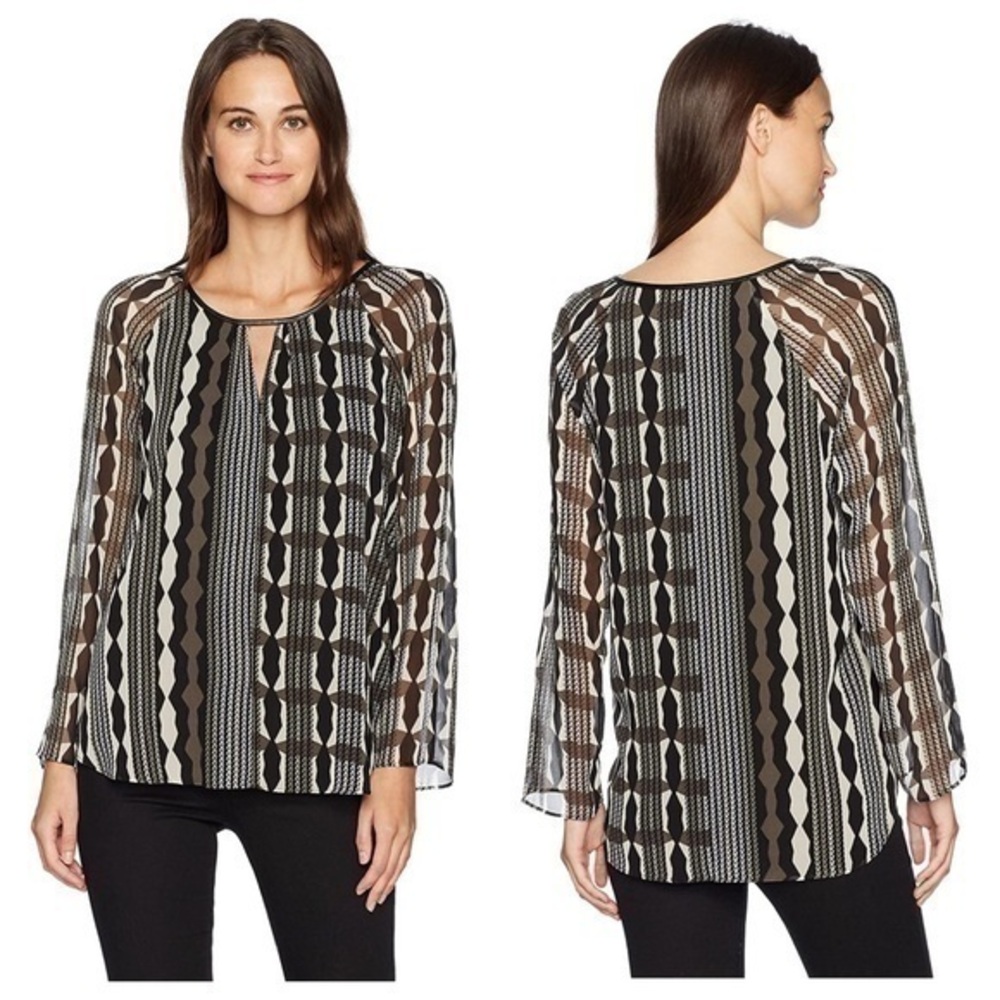 Nic + Zoe black gray city plaid top